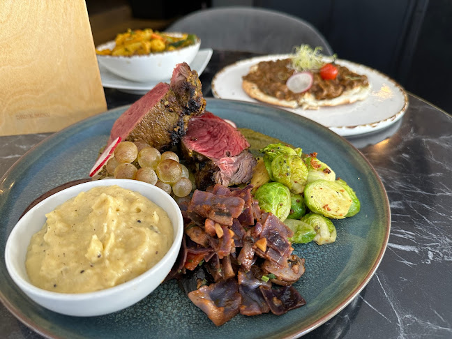 Pl. du Marché 1, 1260 Nyon