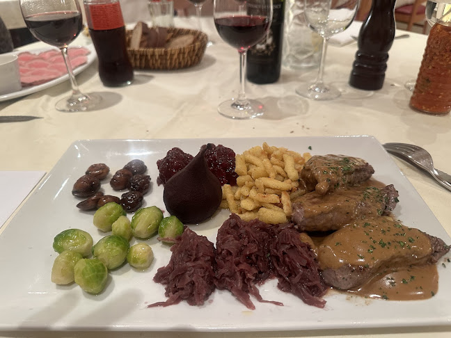 Opinii despre Auberge communale La Charrue în Le Vaud - Gastronomie und Hotellerie