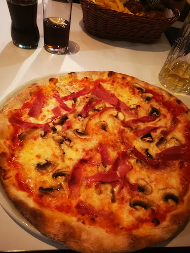 L'imprévu Café - Gastronomie und Hotellerie