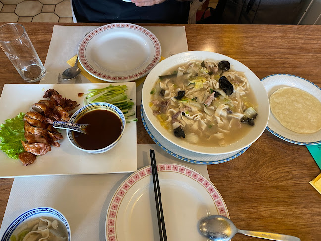 Av. du Censuy 18, 1020 Renens