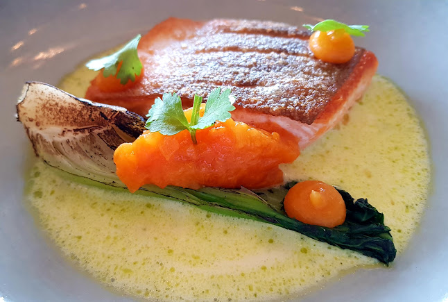 Opinii despre REPAS Rooftop Bistronomie în Biel - Gastronomie und Hotellerie