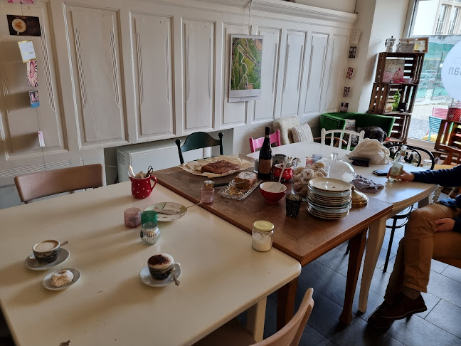 Opinii despre Café Sapori vegan în Schaffhausen - Gastronomie und Hotellerie