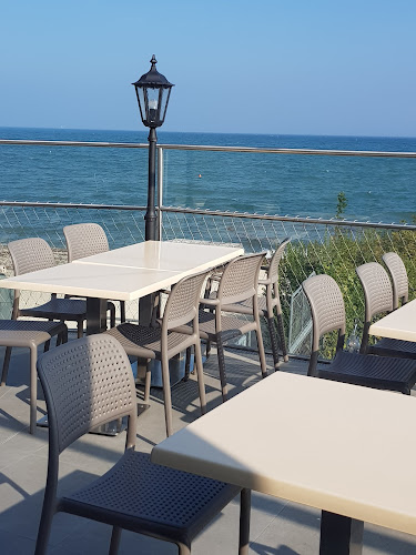 Chem. des Graviers 35, 1290 Versoix