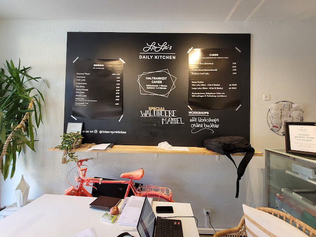 Opinii despre Lola's Kitchen în Zürich - Gastronomie und Hotellerie