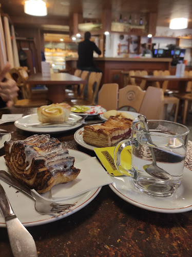 Bäckerei-Tea-Room Arnold - Gastronomie und Hotellerie