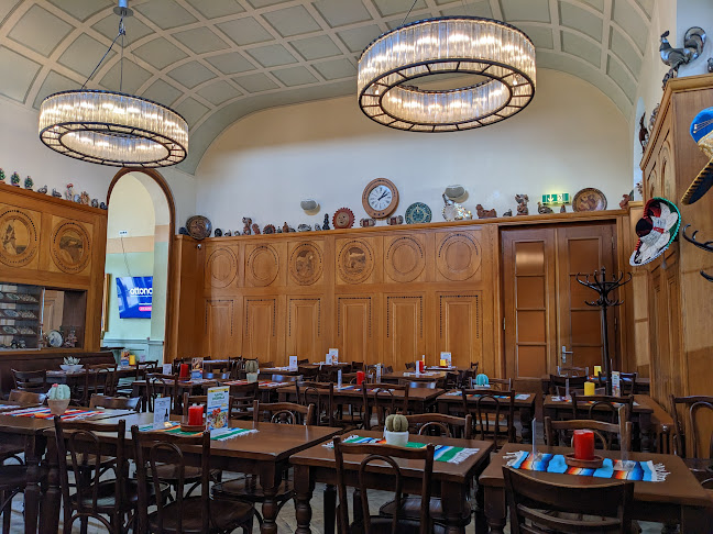 Tres Amigos - Gastronomie und Hotellerie