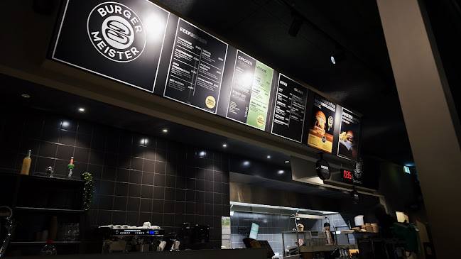 Opinii despre Burgermeister Claraplatz în Basel - Gastronomie und Hotellerie