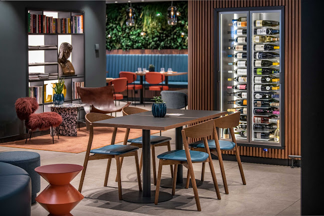 FLAMEL Restaurant & Mixology Bar