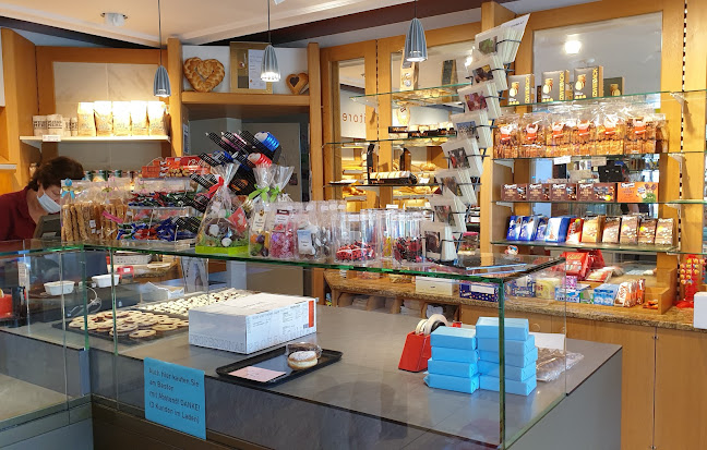 Comentarii opinii despre Bäckerei Konditorei Tea-Room Zingg