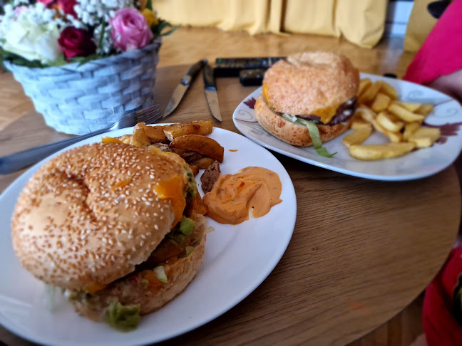 Funky Monkey Room - Gastronomie und Hotellerie