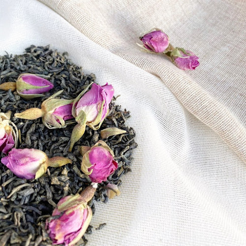 Opinii despre INFUSA TEA în Lutry - Gastronomie und Hotellerie