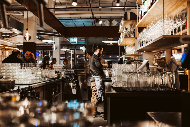 Opinii despre KLARA 13 AG în Basel - Gastronomie und Hotellerie