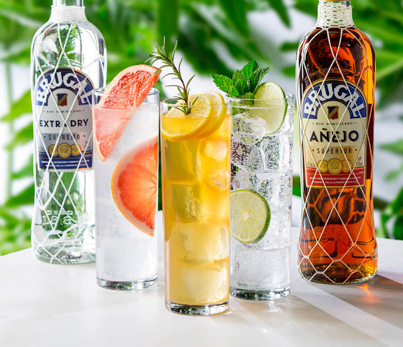 Comentarii opinii despre Jägerstübli Santos Bar