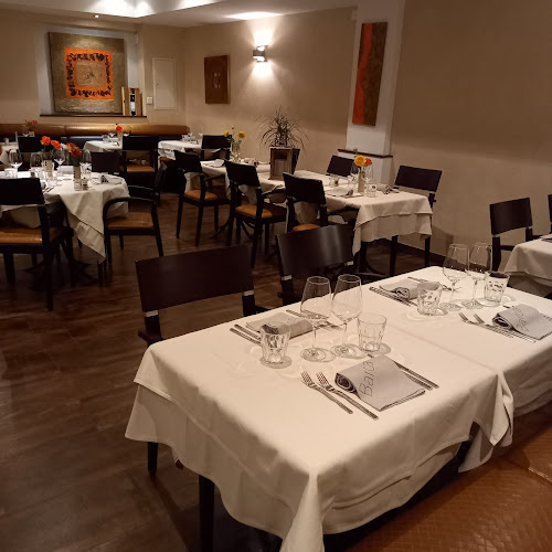 Opinii despre Pizzeria La Barca în Lutry - Gastronomie und Hotellerie