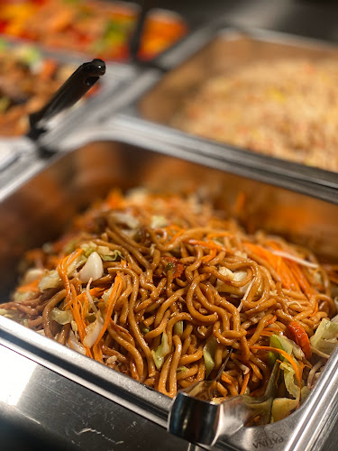 Opinii despre Zentral Thai Restaurant & Takeaway în Zürich - Gastronomie und Hotellerie