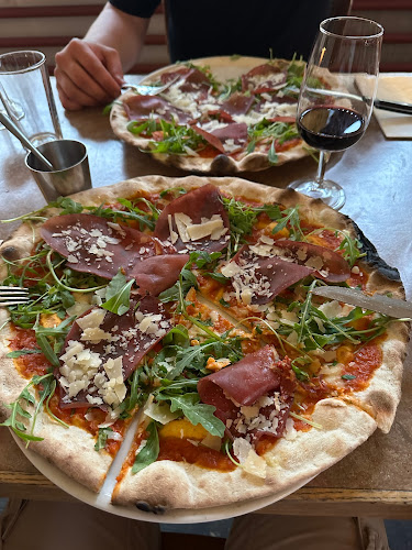 Restaurant Rosso - Gastronomie und Hotellerie