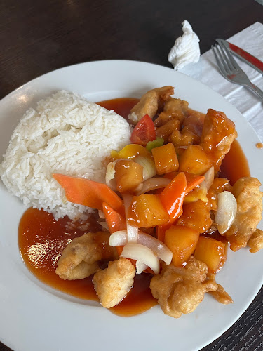 Opinii despre You You în Kloten - Gastronomie und Hotellerie