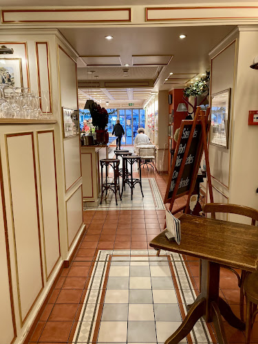 Müller Beck, das Café - Gastronomie und Hotellerie