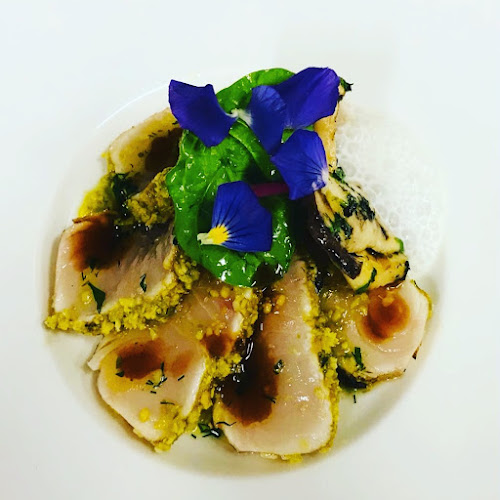 Opinii despre Restaurant Essen'z în Brugg - Gastronomie und Hotellerie