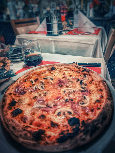 Comentarii opinii despre Restaurant il Faro Dübendorf Militärflugplatz