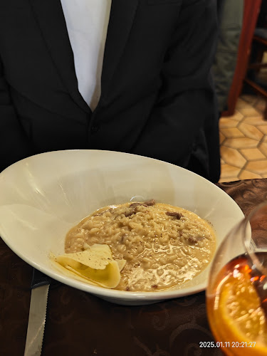 Salvi & Gino - Gastronomie und Hotellerie