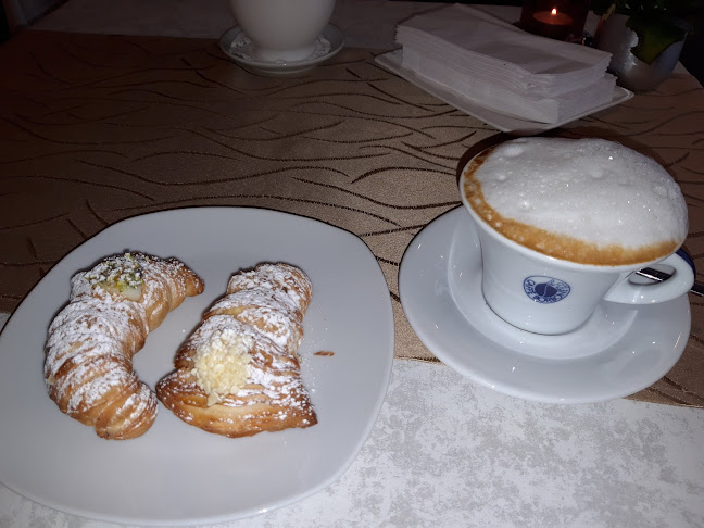 Angolo Dolce • Caffé-Bar • Pasticceria • Gelateria • Ristorante - Gastronomie und Hotellerie
