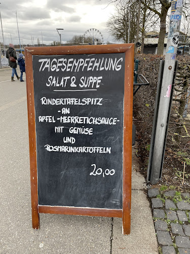 Opinii despre Hafenhalle în Kreuzlingen - Gastronomie und Hotellerie