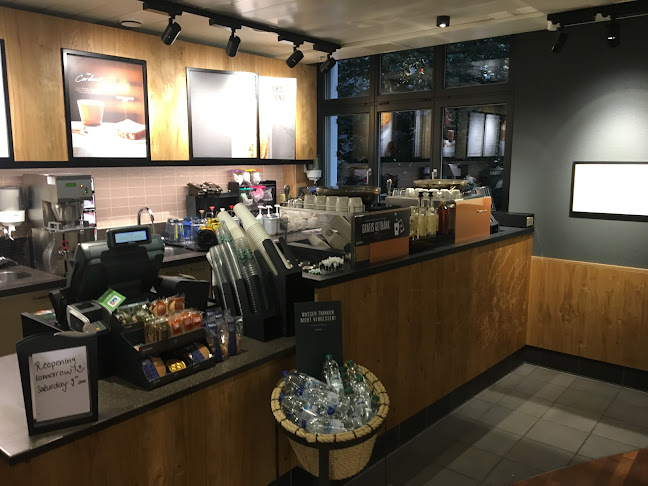 Opinii despre Starbucks în Zürich - Gastronomie und Hotellerie