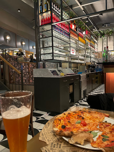 L'Osteria Basel Plaza - Basel