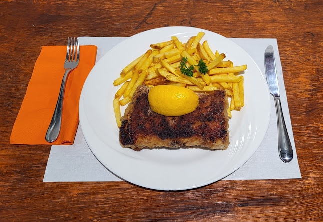 Opinii despre Restaurant Rössli HÜ în Hunzenschwil - Gastronomie und Hotellerie