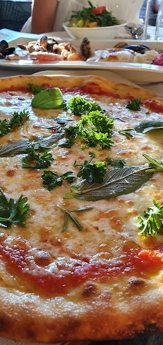 Comentarii opinii despre Dolce Vita