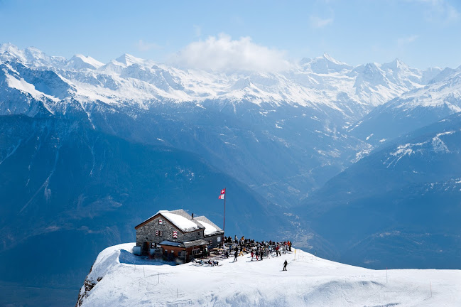 Cabane des Violettes CAS - Crans-Montana
