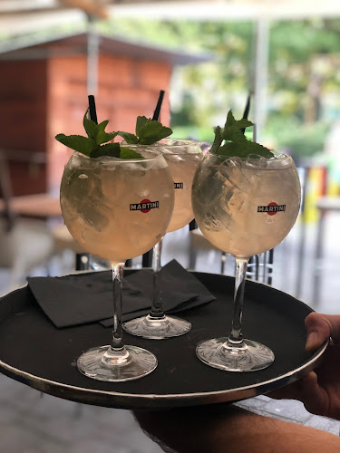 Opinii despre Vibez în St. Gallen - Gastronomie und Hotellerie