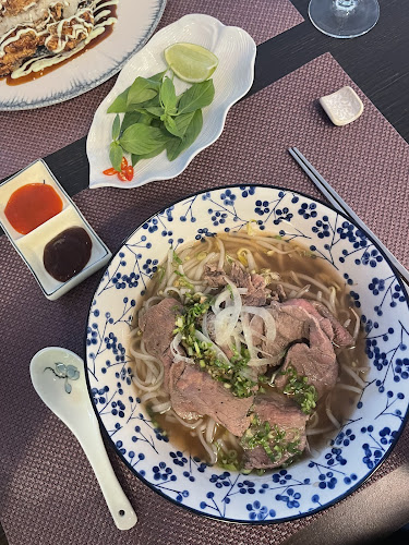 Comentarii opinii despre Pho Sushi