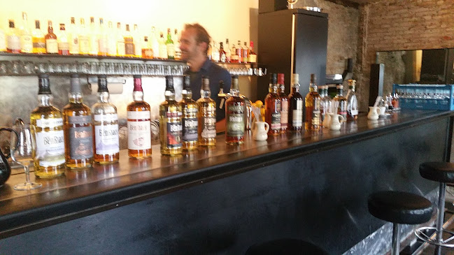 Comentarii opinii despre Kreissaal Bar