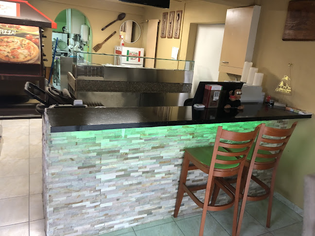 Opinii despre Pizza Express La Tradizione în Wohlen - Gastronomie und Hotellerie