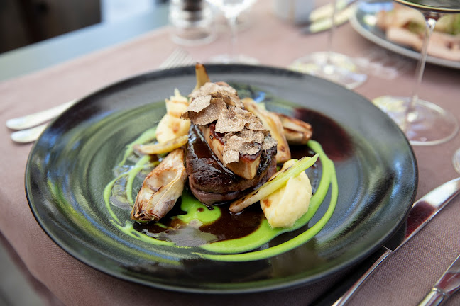 Les Trois Verres - Gastronomie und Hotellerie