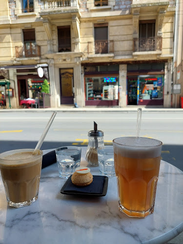 Comentarii opinii despre Chou