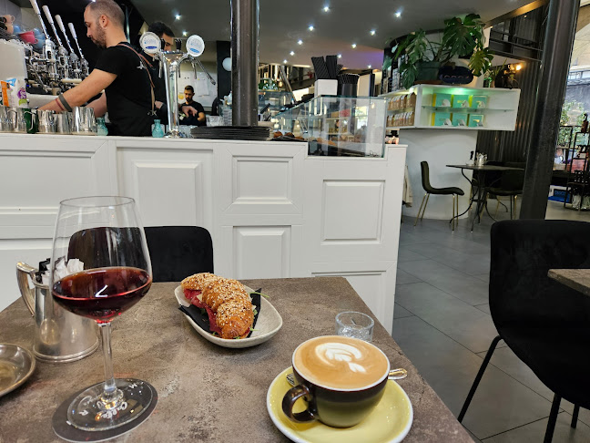 Comentarii opinii despre Mauri Concept