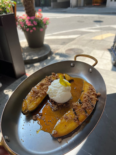 Opinii despre L'Esquisse: Grill & Bar în Geneva - Gastronomie und Hotellerie