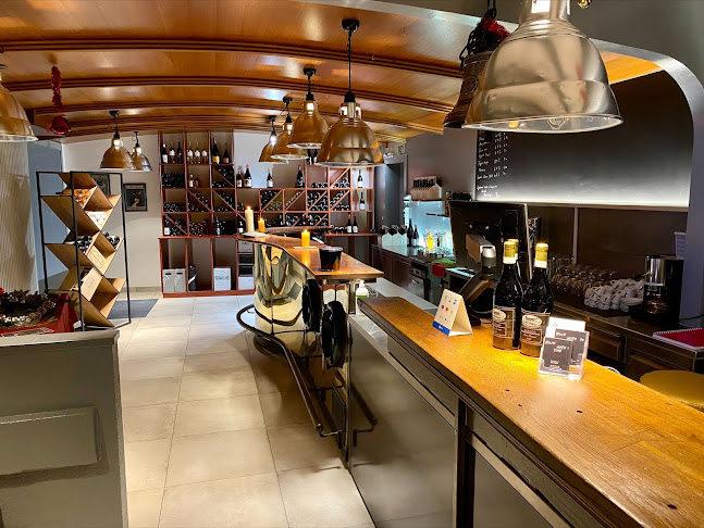 Opinii despre Wine More Time în Saint-Blaise - Gastronomie und Hotellerie