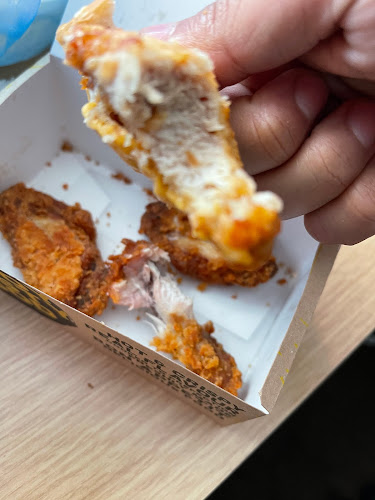 Comentarii opinii despre Tasty Chicken Spot