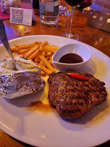 Comentarii opinii despre Kentucky Saloon & Steakhouse