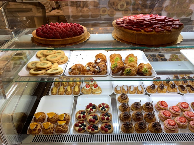 Angolo Dolce • Caffé-Bar • Pasticceria • Gelateria • Ristorante - Gastronomie und Hotellerie