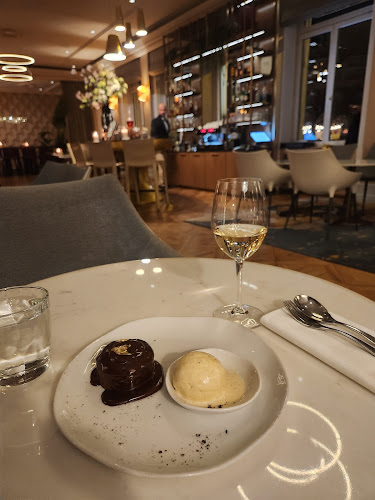 Living Room - Gastronomie und Hotellerie