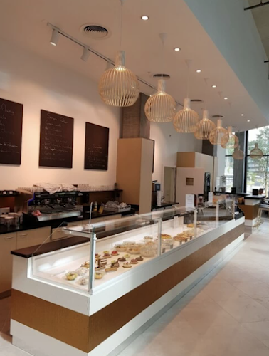 Opinii despre Restaurant Tea-Room în Lancy - Gastronomie und Hotellerie