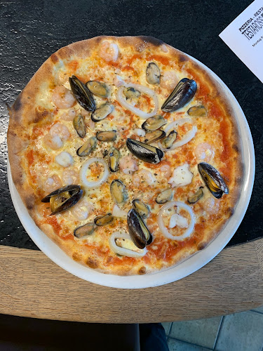 Ristorante Testarossa Pizzeria Pizza Kurier Restaurant - Gastronomie und Hotellerie