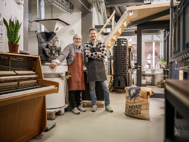 Comentarii opinii despre Stocker`s Kaffeerösterei & Kafi-Huus