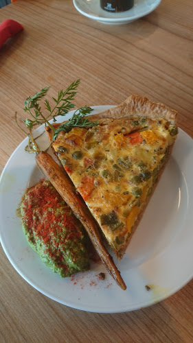 Vivazzo Bio-Bistro - Gastronomie und Hotellerie