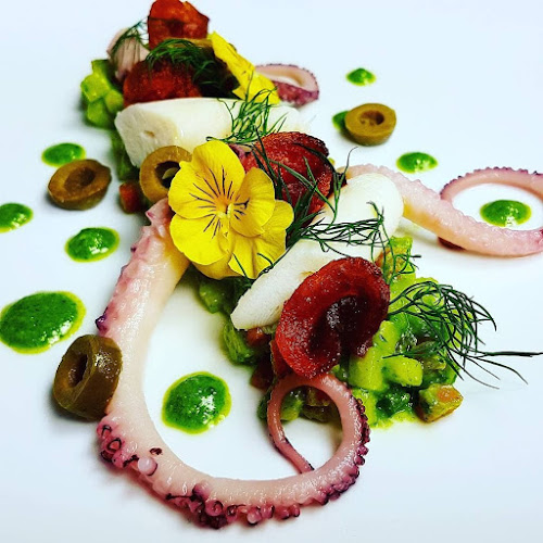 Opinii despre AUDIBERT CATERING Sarl în Vich - Gastronomie und Hotellerie